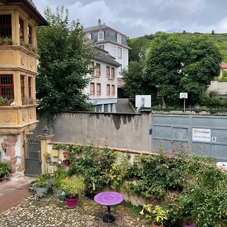 L'oriel Des Menetriers De * Ribeauville (Haut-Rhin)